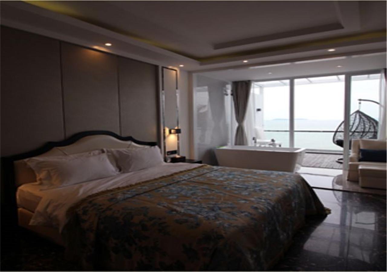 Warmness Club Hotel Xiamen Exterior photo